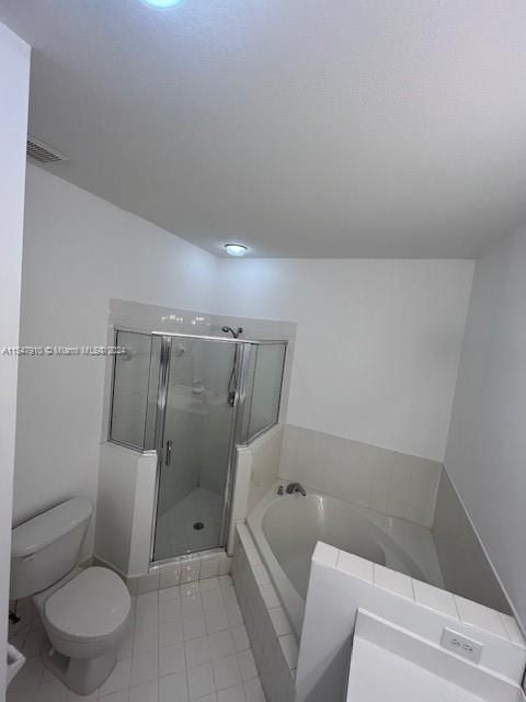 Recently Rented: $2,850 (4 beds, 2 baths, 1734 Square Feet)