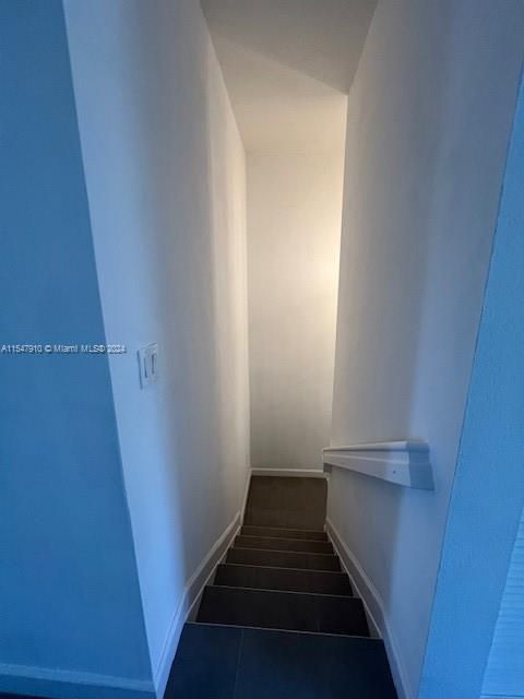 Recently Rented: $2,850 (4 beds, 2 baths, 1734 Square Feet)