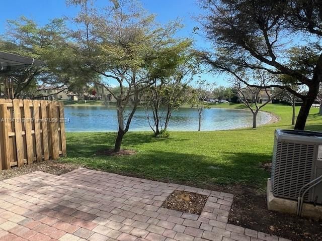 Recently Rented: $2,850 (4 beds, 2 baths, 1734 Square Feet)