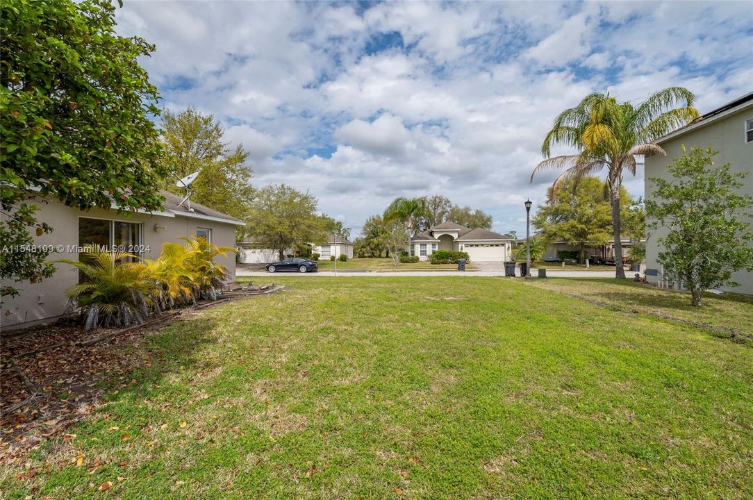 Active With Contract: $290,000 (4 beds, 2 baths, 0 Square Feet)