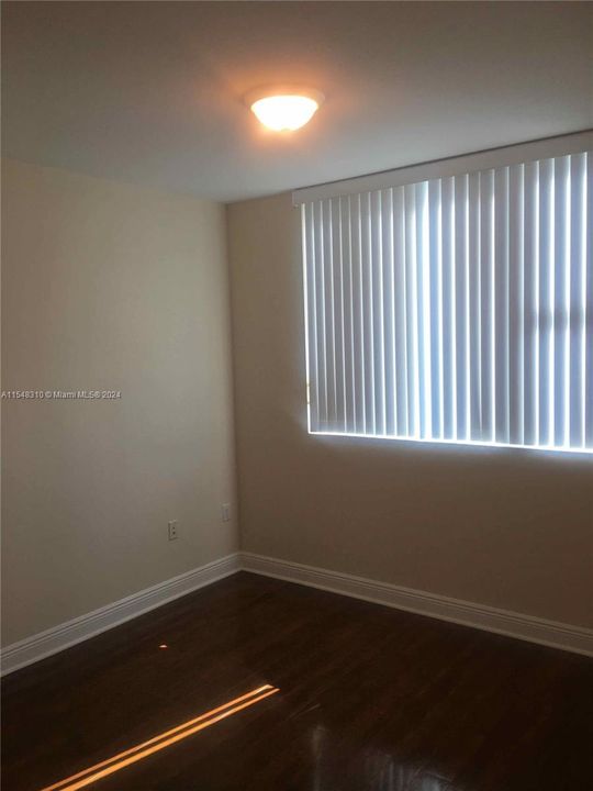 Recently Rented: $2,900 (2 beds, 2 baths, 1271 Square Feet)