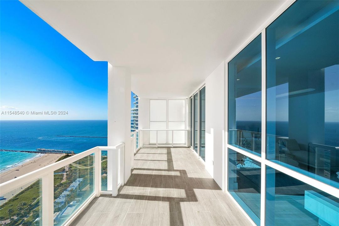 For Sale: $15,900,000 (4 beds, 4 baths, 3030 Square Feet)