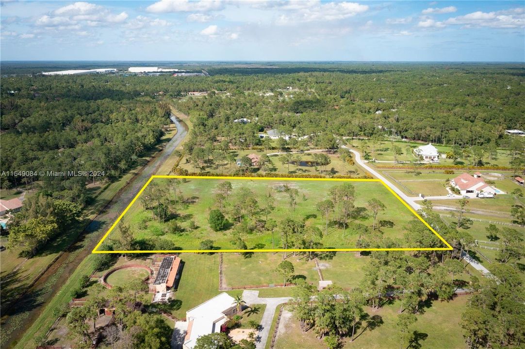 Recently Sold: $825,000 (5.00 acres)