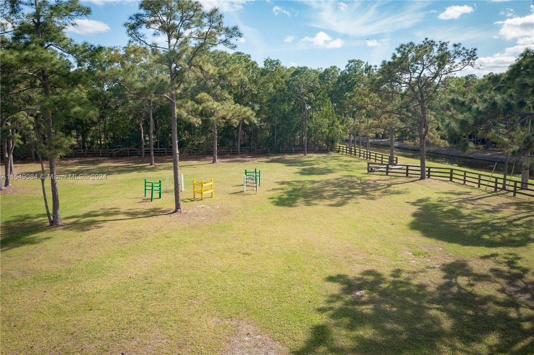 Recently Sold: $825,000 (5.00 acres)
