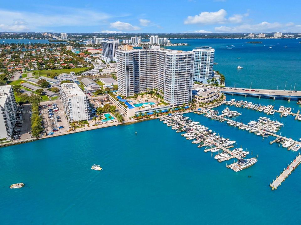 Recently Sold: $520,000 (2 beds, 2 baths, 1030 Square Feet)