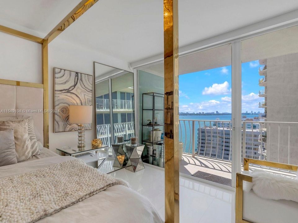 Recently Sold: $520,000 (2 beds, 2 baths, 1030 Square Feet)