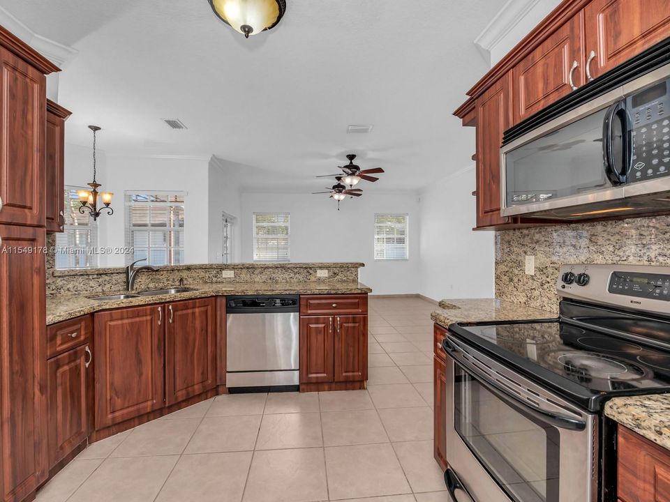 Active With Contract: $4,800 (4 beds, 3 baths, 2067 Square Feet)