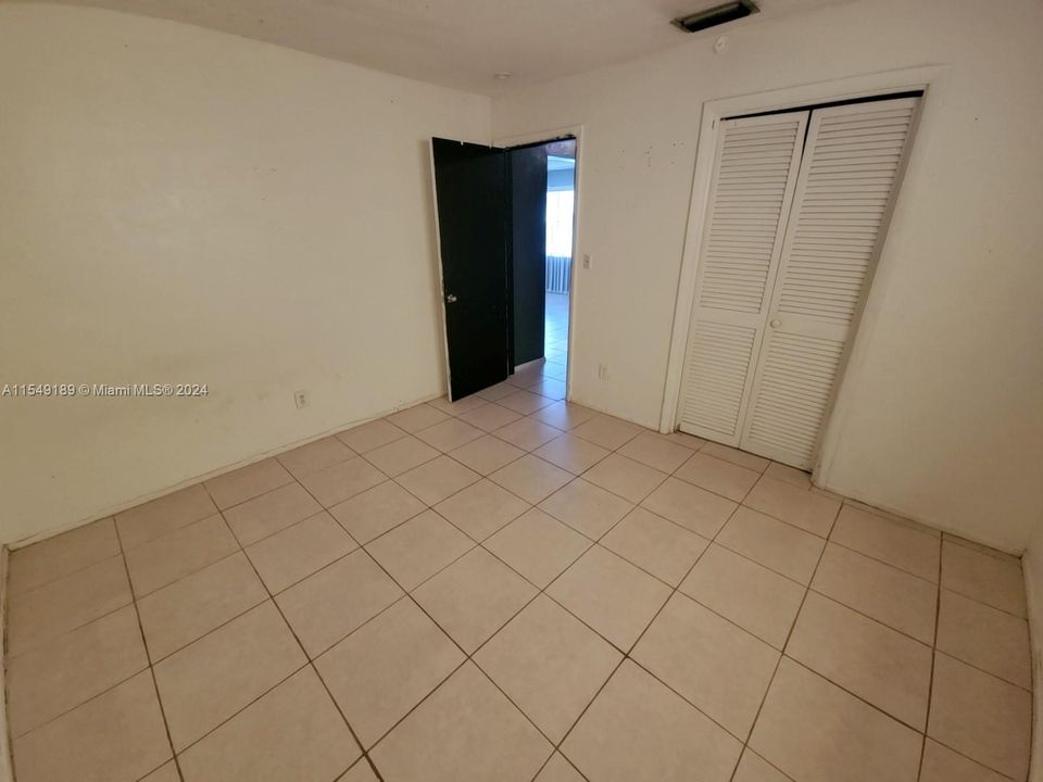 Vendido Recientemente: $500,000 (0 camas, 0 baños, 2179 Pies cuadrados)