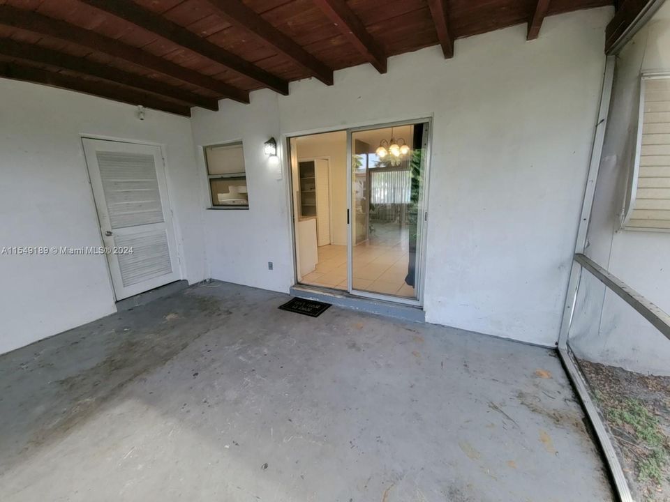 Vendido Recientemente: $500,000 (0 camas, 0 baños, 2179 Pies cuadrados)