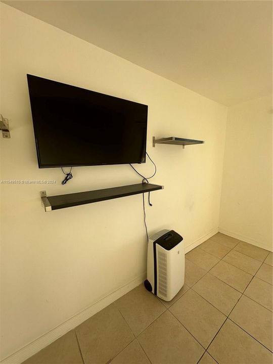 Недавно арендовано: $1,725 (0 спален, 1 ванн, 431 Квадратных фут)