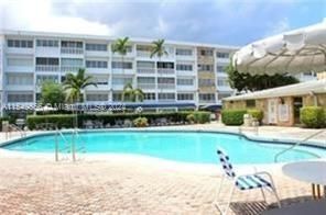 Active With Contract: $110,000 (2 beds, 1 baths, 935 Square Feet)