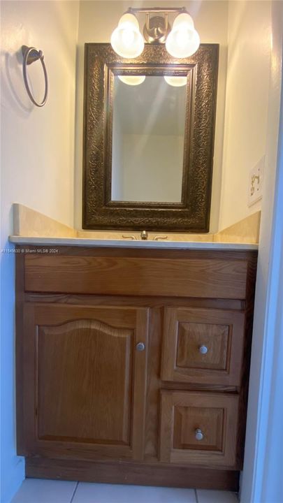 Recently Rented: $3,000 (3 beds, 2 baths, 1440 Square Feet)