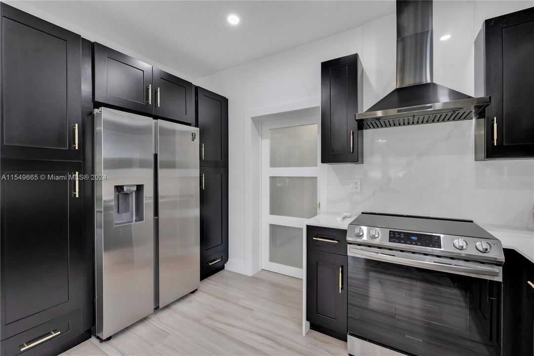 Active With Contract: $1,300,000 (4 beds, 2 baths, 1802 Square Feet)