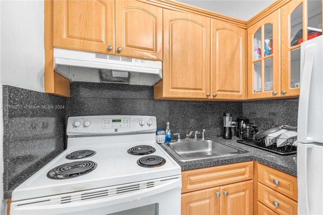 For Sale: $210,000 (0 beds, 1 baths, 445 Square Feet)