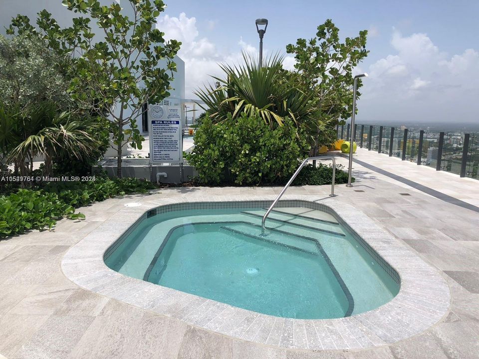 En Venta: $489,000 (1 camas, 1 baños, 662 Pies cuadrados)