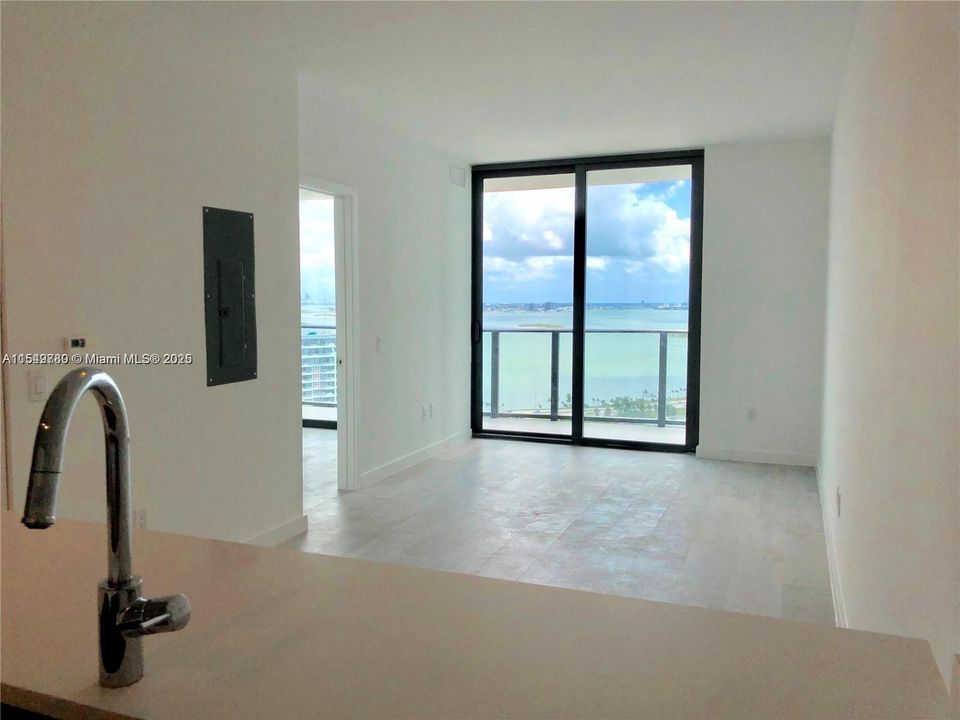 En Venta: $489,000 (1 camas, 1 baños, 610 Pies cuadrados)