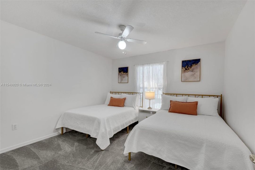 Active With Contract: $375,000 (3 beds, 2 baths, 1434 Square Feet)