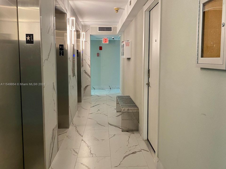 Recently Sold: $449,000 (2 beds, 2 baths, 1440 Square Feet)