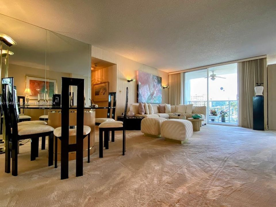 Recently Sold: $449,000 (2 beds, 2 baths, 1440 Square Feet)