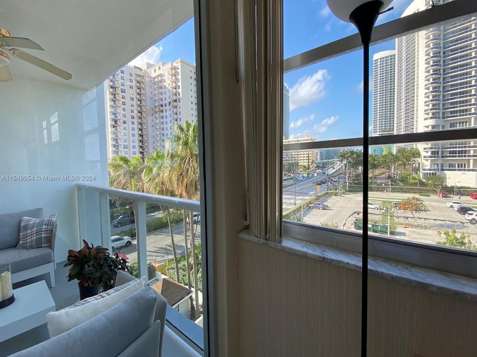 Recently Sold: $449,000 (2 beds, 2 baths, 1440 Square Feet)