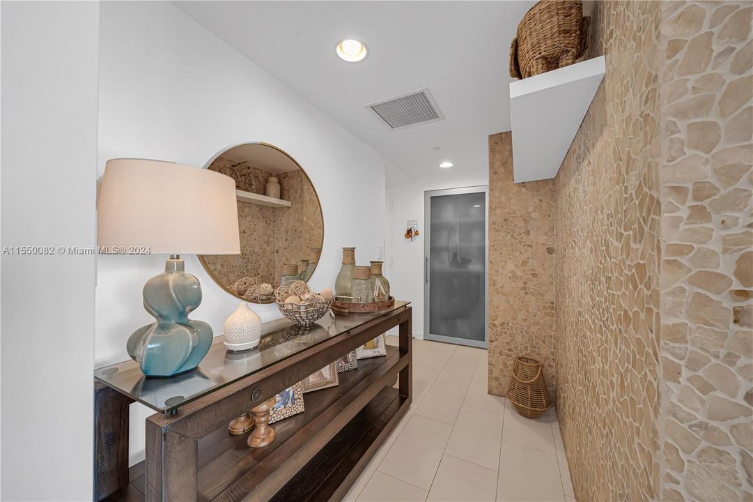 Recently Rented: $4,500 (2 beds, 2 baths, 1111 Square Feet)