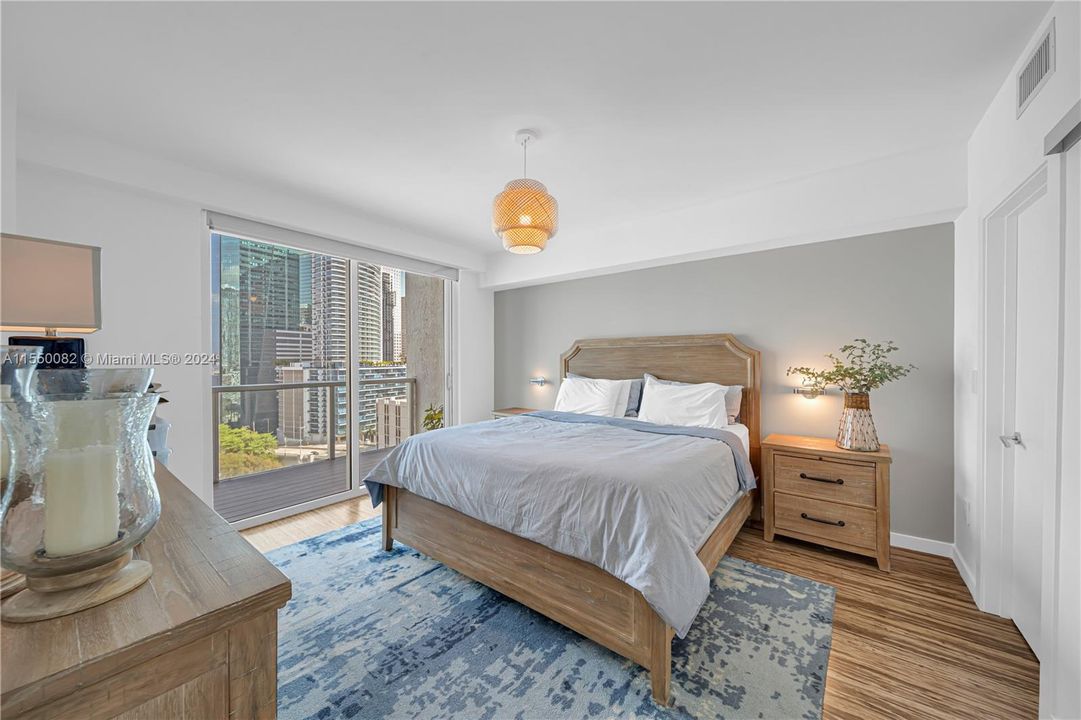 Recently Rented: $4,500 (2 beds, 2 baths, 1111 Square Feet)