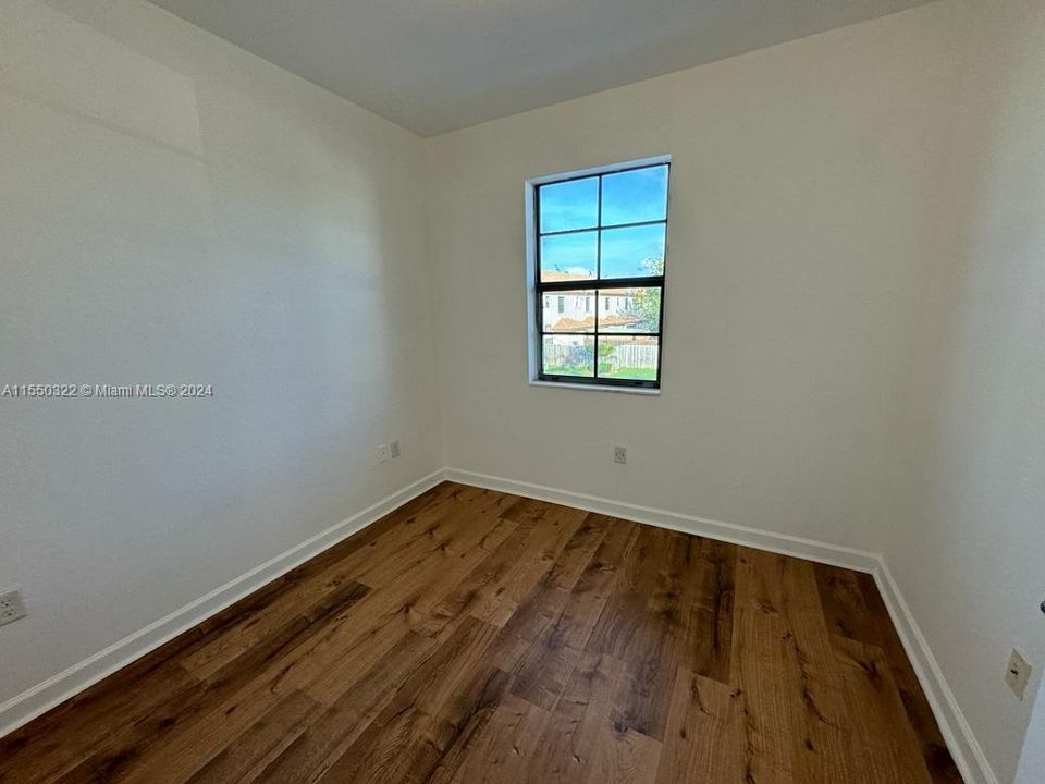 Active With Contract: $2,400 (3 beds, 2 baths, 0 Square Feet)