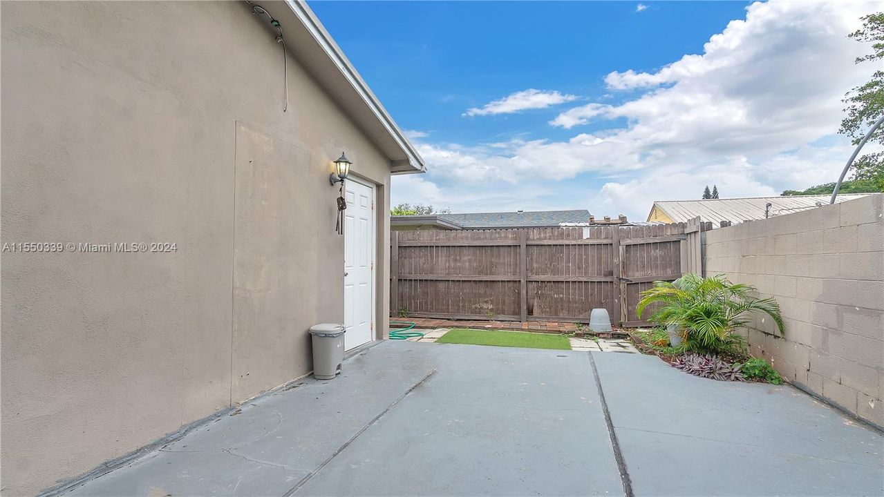 Recently Sold: $580,000 (0 beds, 0 baths, 0 Square Feet)