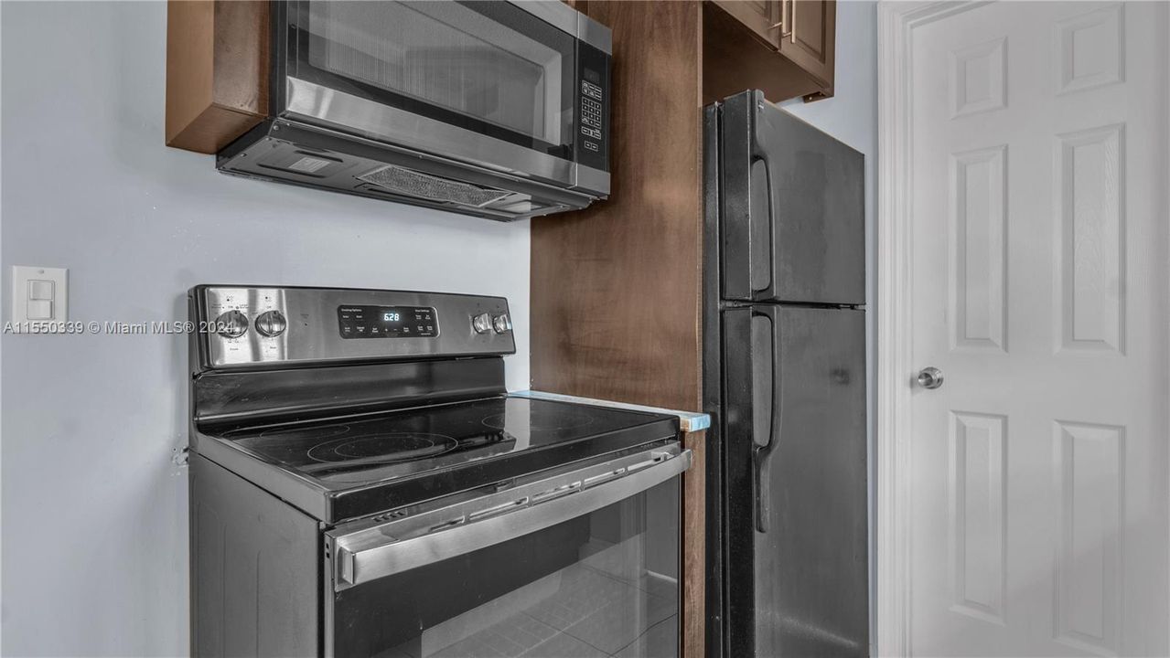 Recently Sold: $580,000 (0 beds, 0 baths, 0 Square Feet)