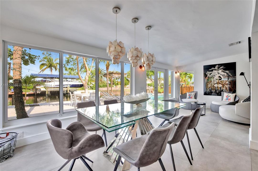 For Sale: $1,695,000 (3 beds, 4 baths, 2517 Square Feet)