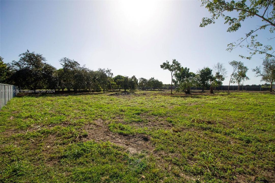 For Sale: $350,000 (1.25 acres)