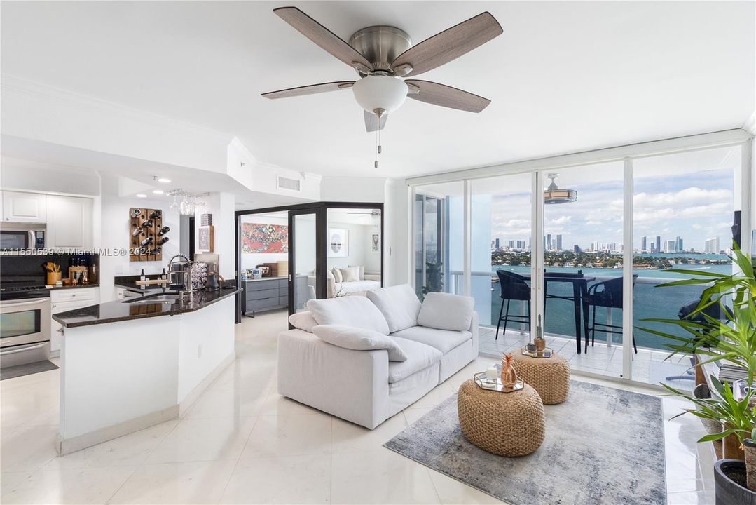 Active With Contract: $1,325,000 (2 beds, 2 baths, 1220 Square Feet)