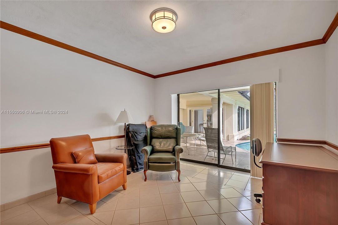 Active With Contract: $6,750 (4 beds, 2 baths, 1932 Square Feet)