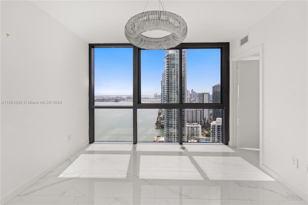 Active With Contract: $1,825,000 (3 beds, 3 baths, 1634 Square Feet)