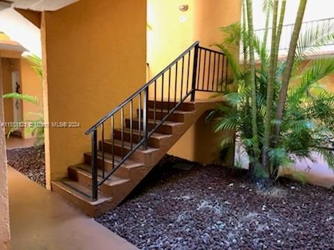 Recientemente alquilado: $2,300 (2 camas, 2 baños, 1262 Pies cuadrados)