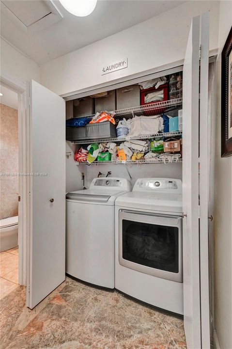 Recently Sold: $560,000 (3 beds, 2 baths, 1365 Square Feet)