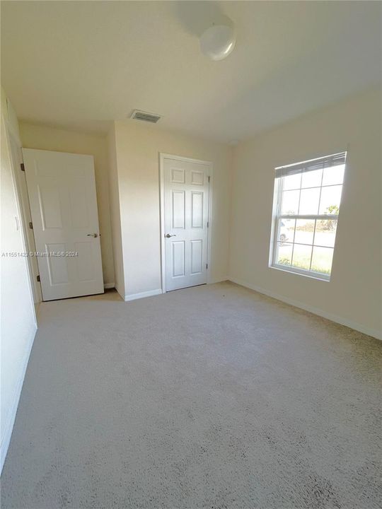 For Rent: $2,300 (4 beds, 2 baths, 0 Square Feet)