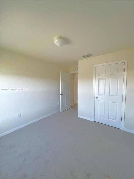 For Rent: $2,300 (4 beds, 2 baths, 0 Square Feet)