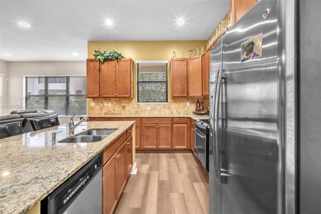 Recently Sold: $669,800 (3 beds, 2 baths, 2291 Square Feet)