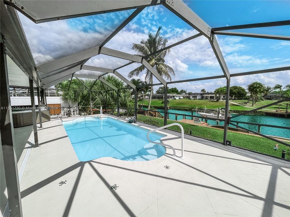 Recently Sold: $599,000 (3 beds, 2 baths, 1716 Square Feet)