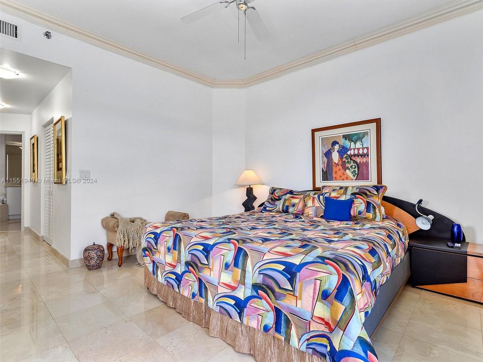 En Venta: $950,000 (2 camas, 2 baños, 1410 Pies cuadrados)
