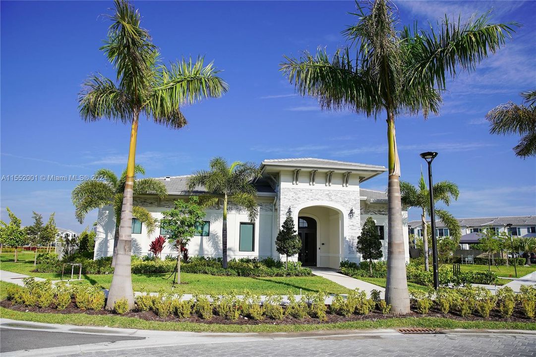 Recently Sold: $400,000 (3 beds, 2 baths, 1762 Square Feet)