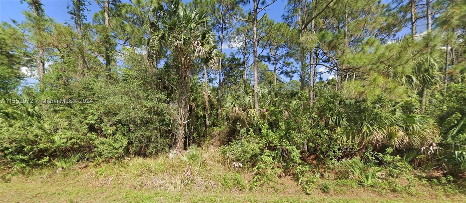 En Venta: $45,000 (0.23 acres)