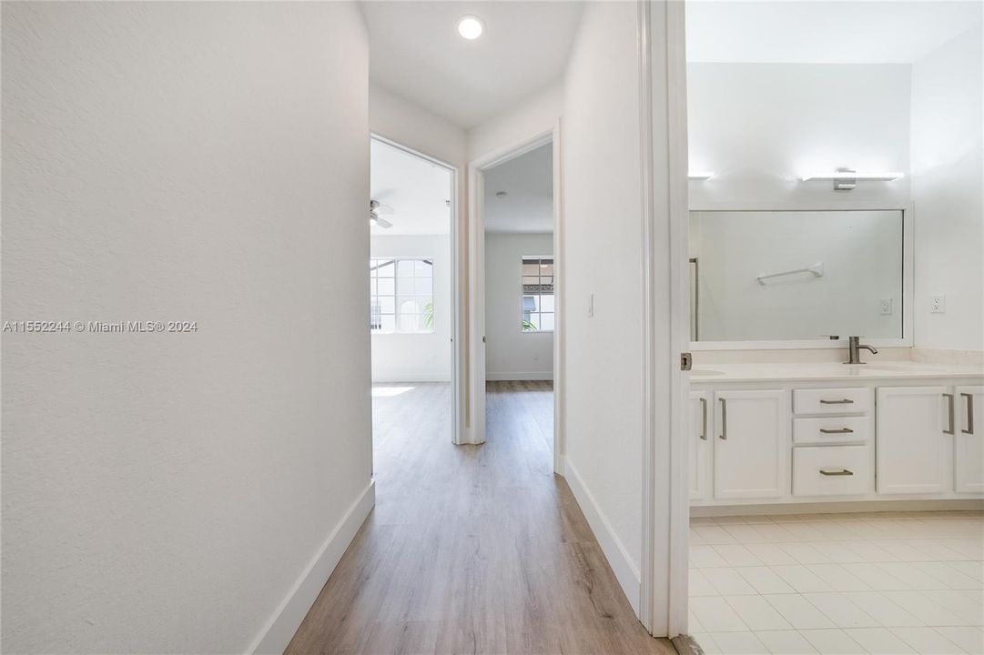 Недавно арендовано: $3,395 (3 спален, 2 ванн, 1882 Квадратных фут)