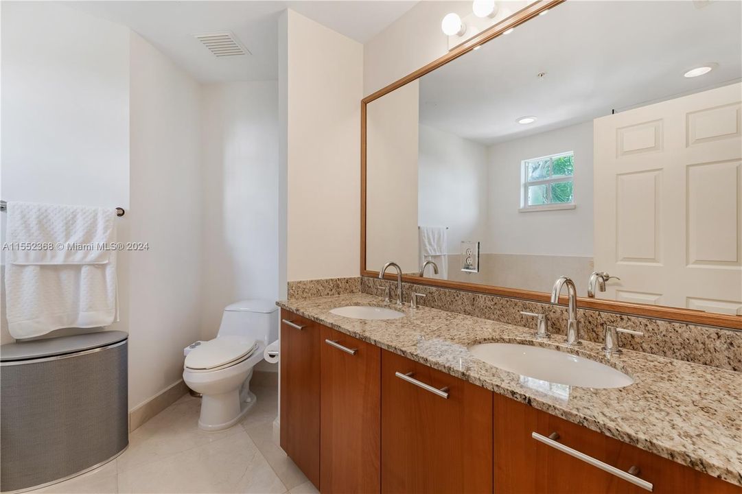 最近售出: $748,500 (3 贝兹, 2 浴室, 1797 平方英尺)