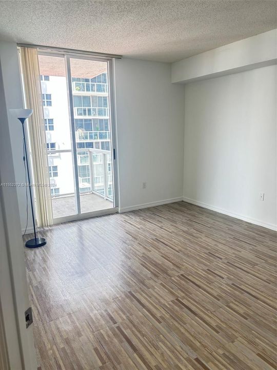 Недавно арендовано: $2,000 (1 спален, 1 ванн, 685 Квадратных фут)