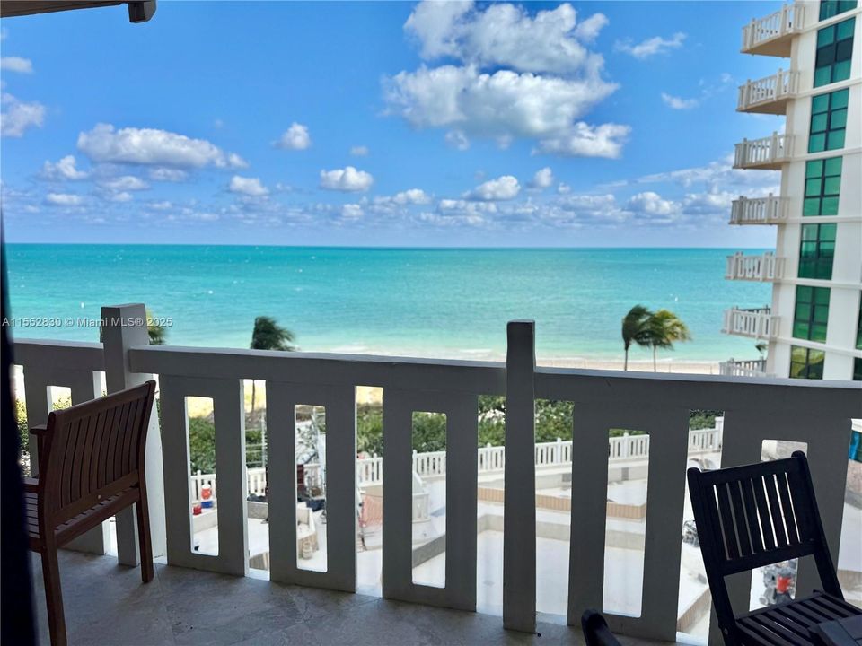 待售: $1,650,000 (2 贝兹, 2 浴室, 1409 平方英尺)