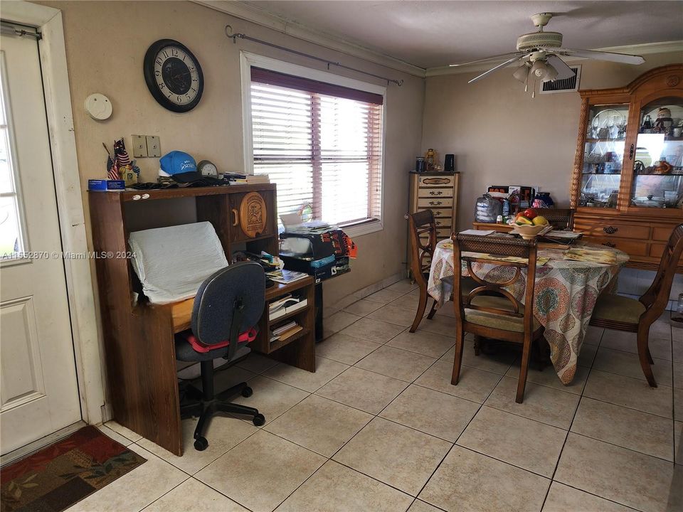 Vendido Recientemente: $489,000 (3 camas, 2 baños, 0 Pies cuadrados)
