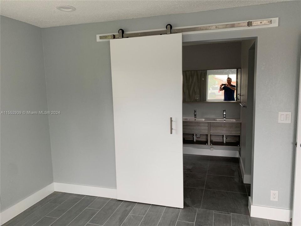 Недавно арендовано: $3,500 (4 спален, 2 ванн, 1608 Квадратных фут)