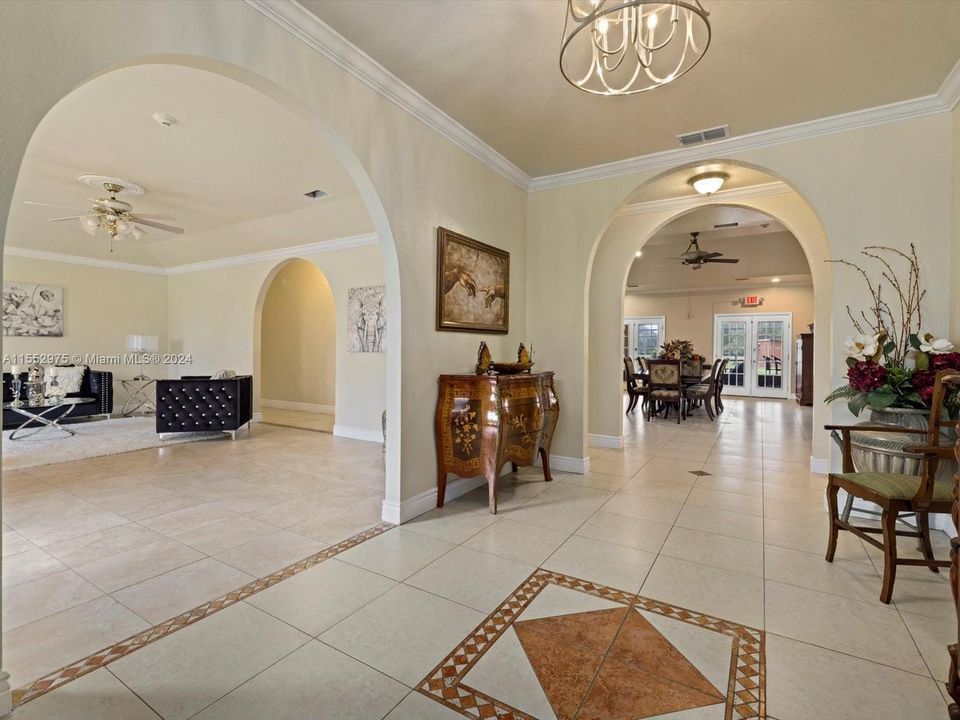 For Sale: $2,950,000 (7 beds, 4 baths, 0 Square Feet)